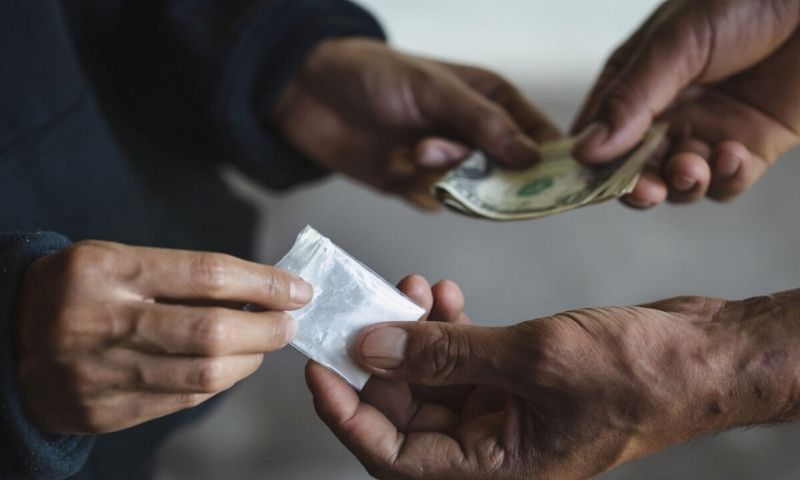 Châu Âu triệt phá chợ đen ma túy trên dark web