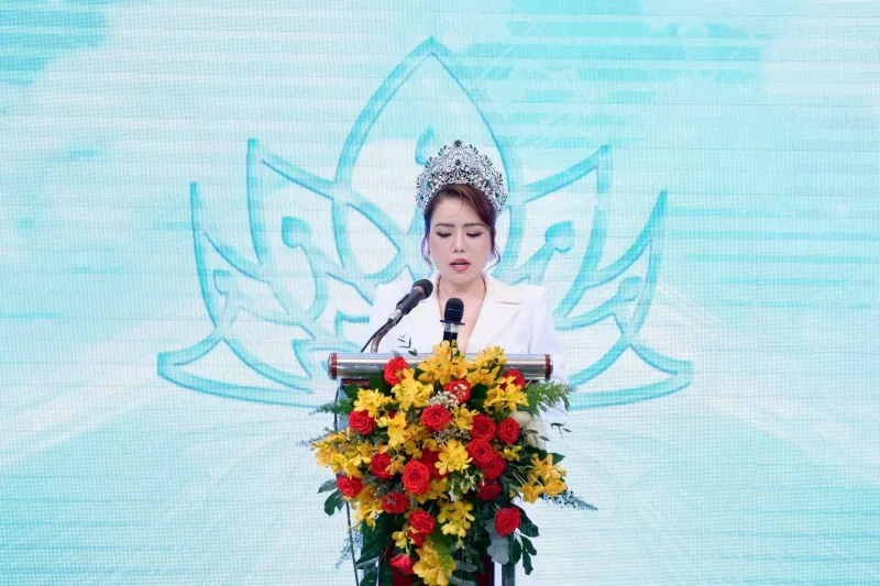 z6713065858951_18875a9d11179b07bb30248607dbde0f