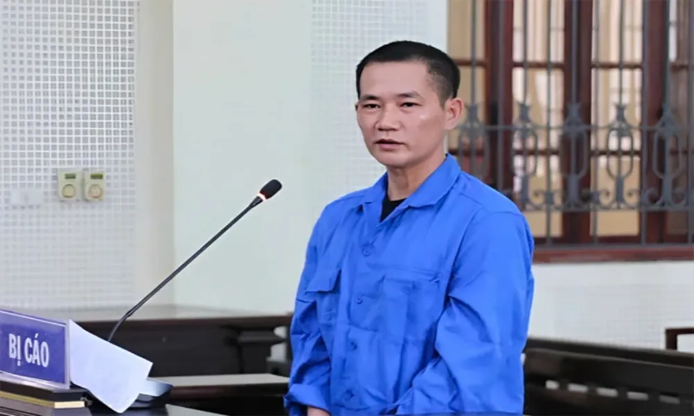 Mâu thuẫn khi làm cửa, chủ nhà đánh chết thợ mộc