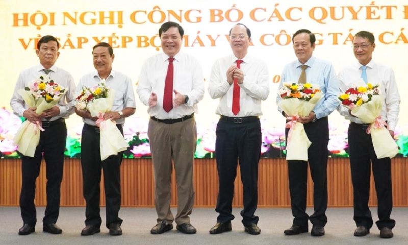 Cà Mau chi hơn 476 tỷ đồng cho cán bộ nghỉ hưu, nghỉ việc để tinh gọn bộ máy