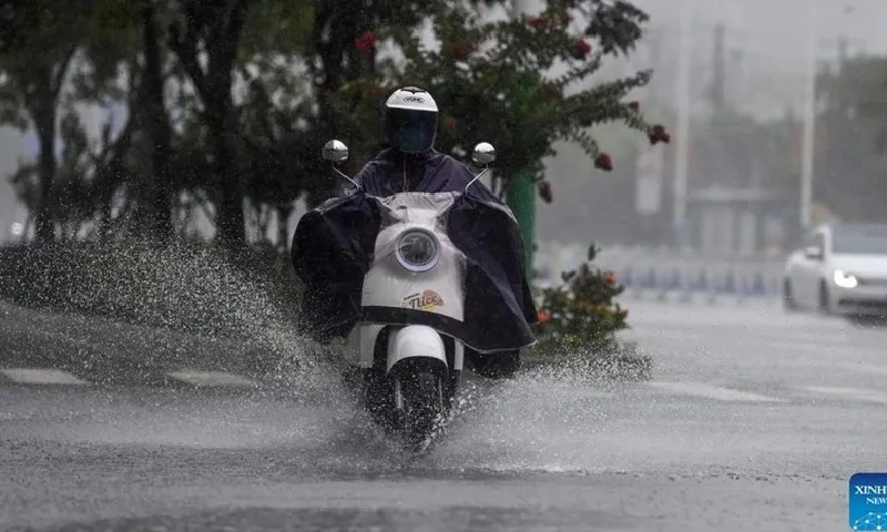 Mưa bão Wutip gây ngập kỷ lục ở Quảng Đông, gần 70.000 người phải sơ tán