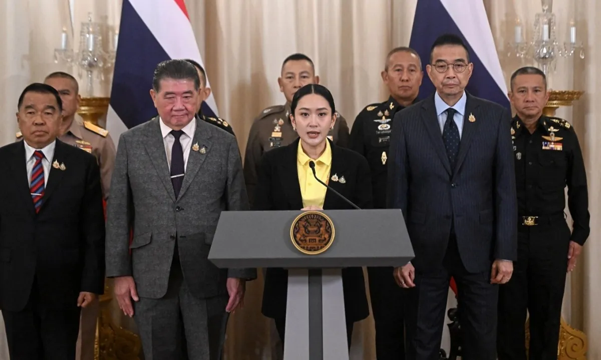 Thủ tướng Thái “thoát hiểm”: Hai đảng then chốt không rút khỏi liên minh