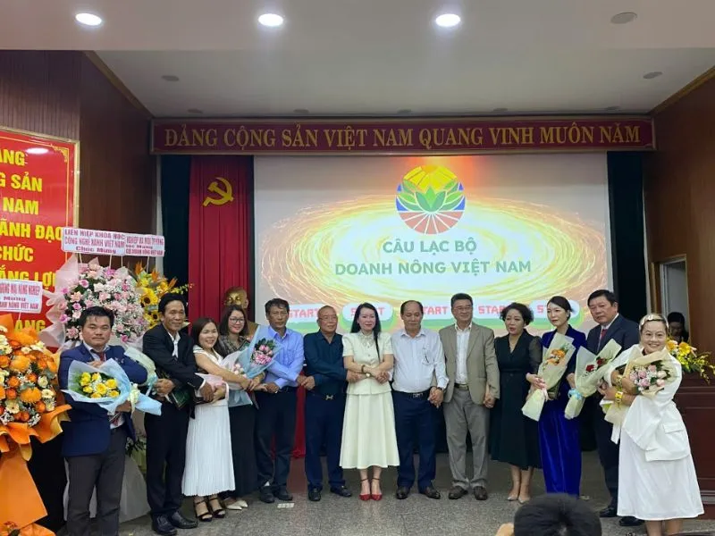 ra-mat-clb-nong-san-vn (3)