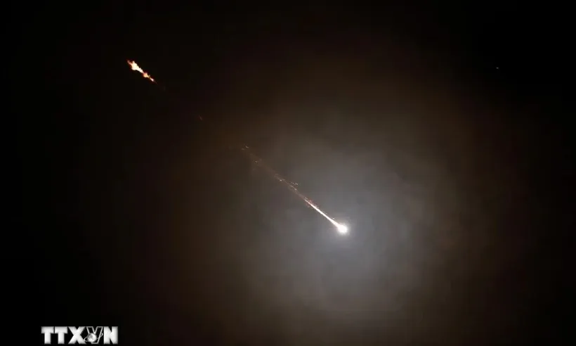 Iran cảnh báo có thể tấn công căn cứ Mỹ tại Vùng Vịnh nếu bị đe dọa