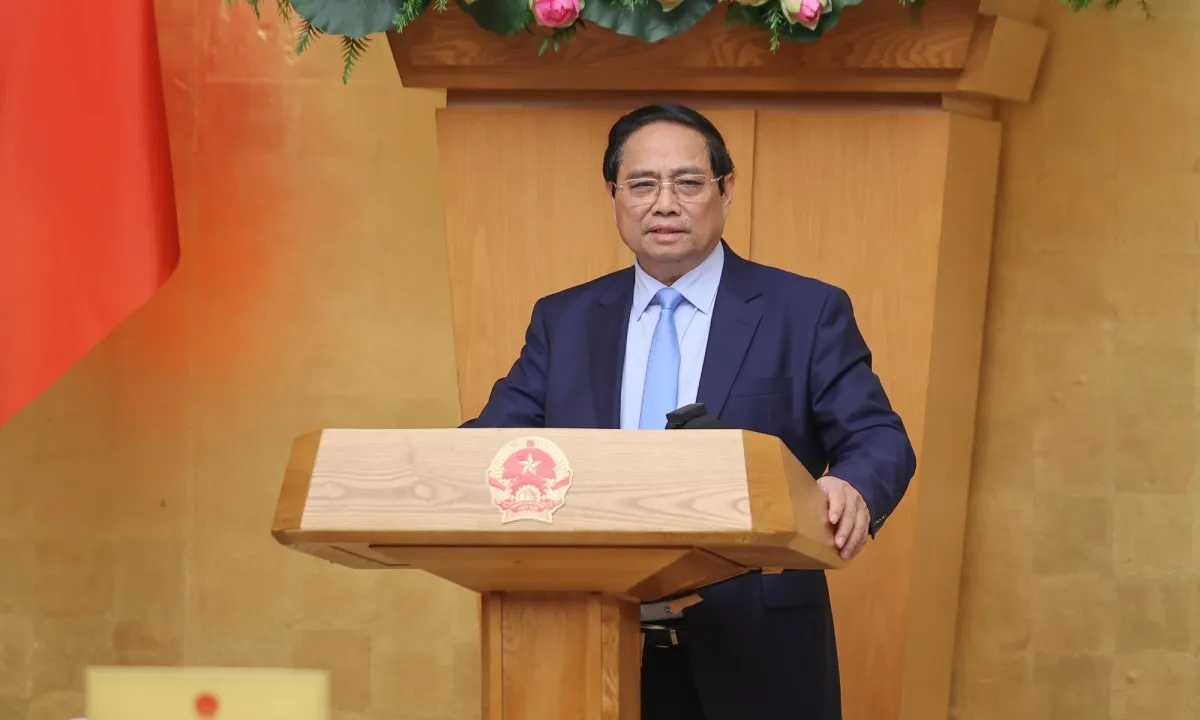 Thủ tướng: Tăng cường cắt giảm TTHC giảm chi phí cho người dân, doanh nghiệp