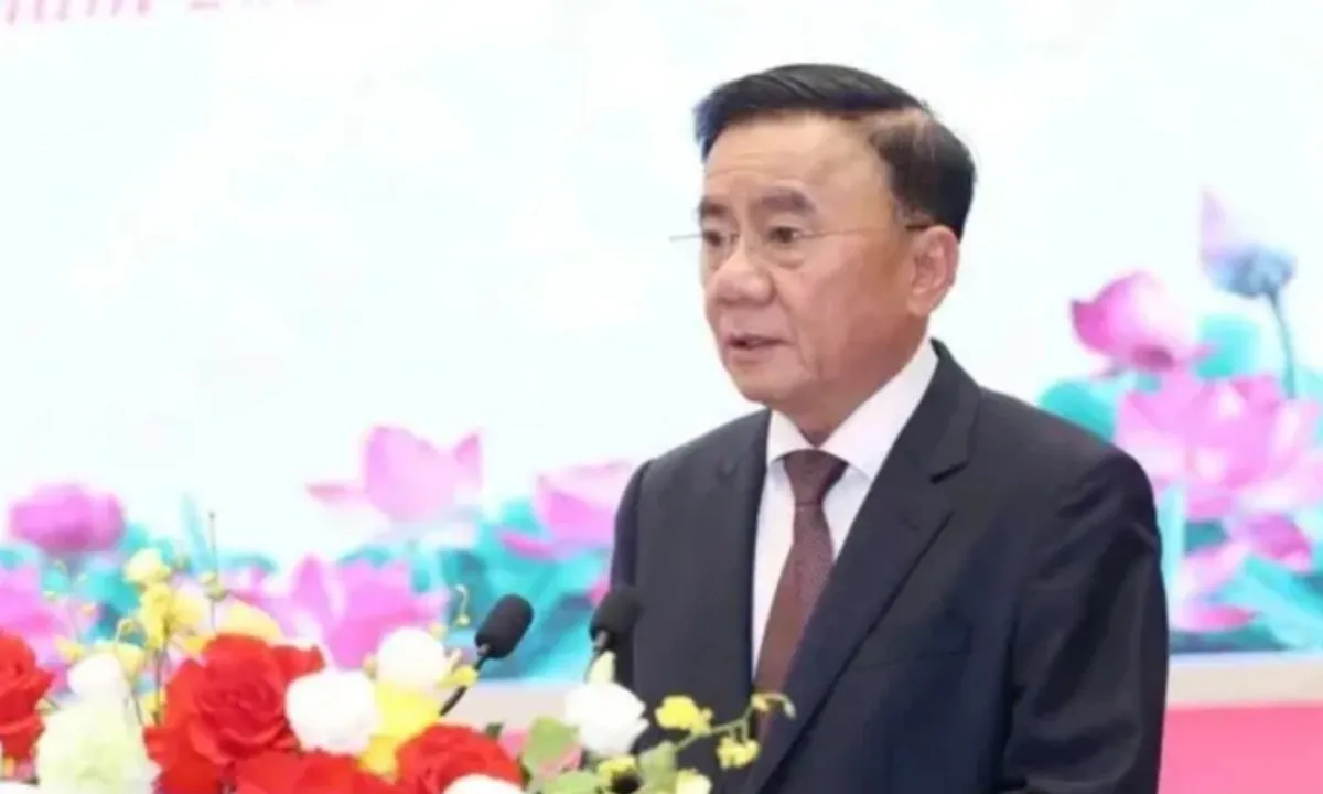 Bộ Chính trị yêu cầu khẩn trương chỉ định Chủ tịch UBND 23 tỉnh, thành phố (mới)