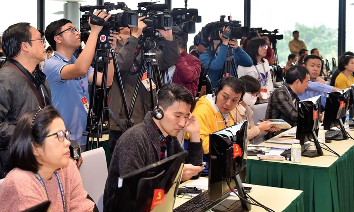 Báo chí luôn phụng sự, đồng hành với sự phát triển của đất nước và Thành phố Hồ Chí Minh