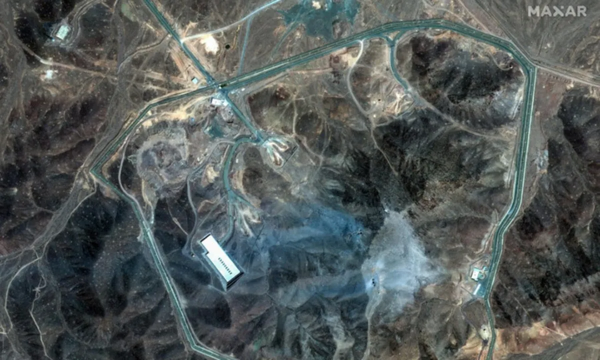 Israel mở rộng tập kích, IAEA báo động, Mỹ cảnh cáo trả đũa