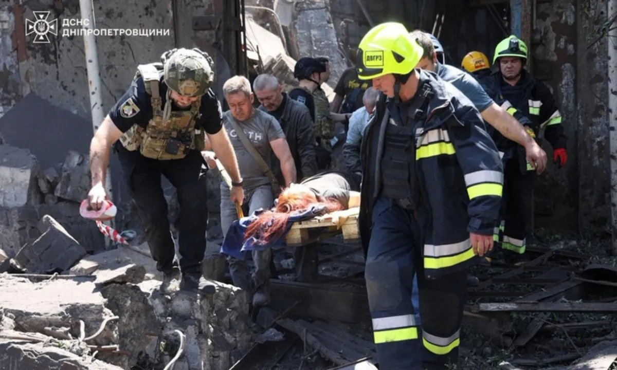 Tên lửa Nga dội xuống Dnipro: 9 người thiệt mạng, Ukraine cầu viện NATO