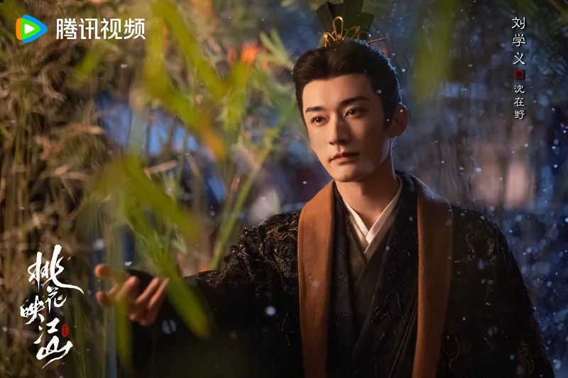 voh-dan-dien-vien-dao-hoa-anh-giang-son-10