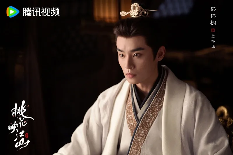 voh-dan-dien-vien-dao-hoa-anh-giang-son-18