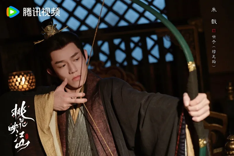 voh-dan-dien-vien-dao-hoa-anh-giang-son-19