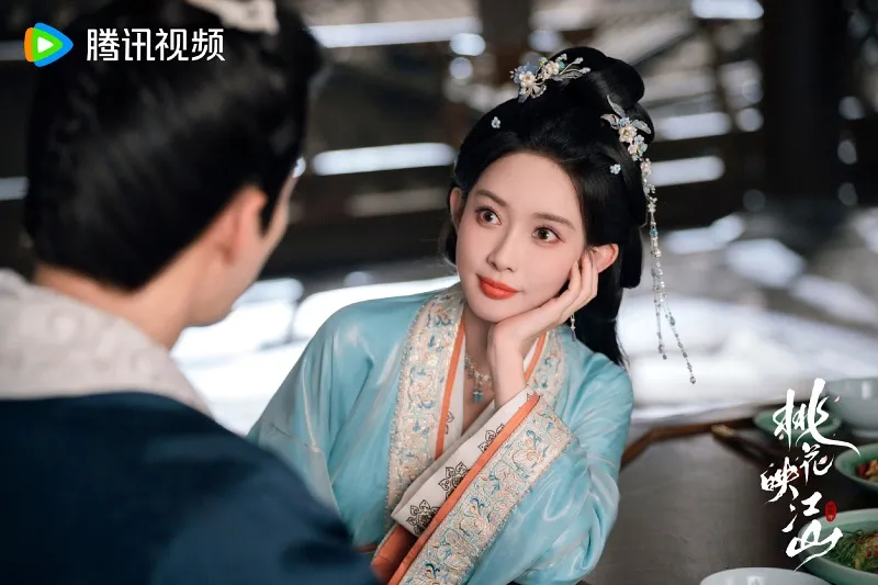 voh-dan-dien-vien-dao-hoa-anh-giang-son-27