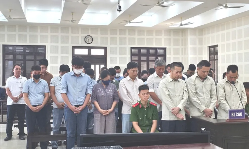 Lật tẩy ba ông trùm hóa đơn giả, trốn thuế gần 170 tỷ đồng