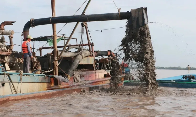 Khai thác thêm 4 mỏ cát cho Dự án cao tốc Châu Đốc - Cần Thơ - Sóc Trăng