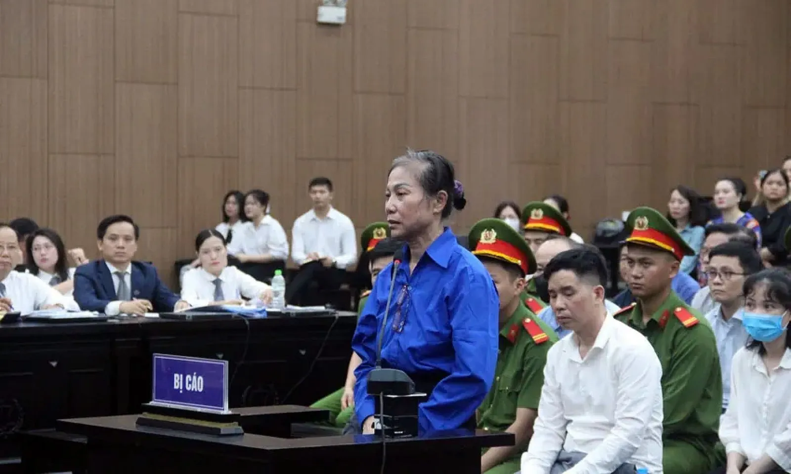 Cựu bí thư Vĩnh Phúc khai dùng tiền hối lộ làm từ thiện