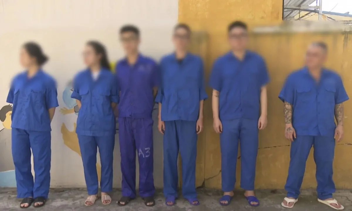 Bắt quả tang nhóm thanh niên thuê căn hộ chung cư sử dụng ma túy