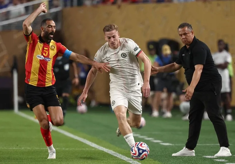 Liam Delap đang hòa nhập nhanh với Chelsea. Ảnh: Internet