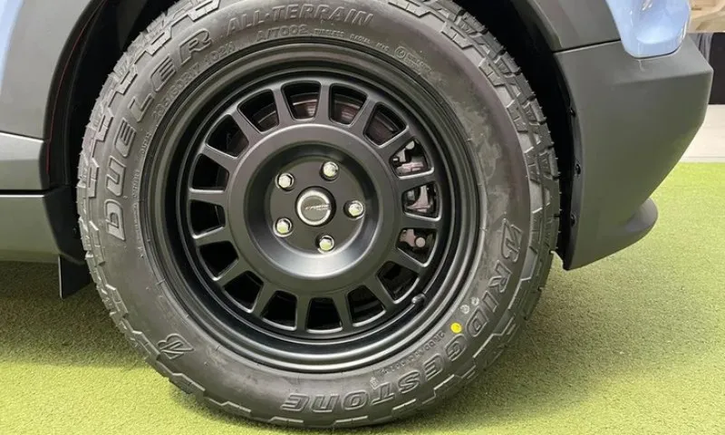 modifikasi-mobil-listrik-vinfast-vf6-bergaya-petualang-1750822080747-1750898831844-1750898832090243279192-1750901269120-17509012694931197027450