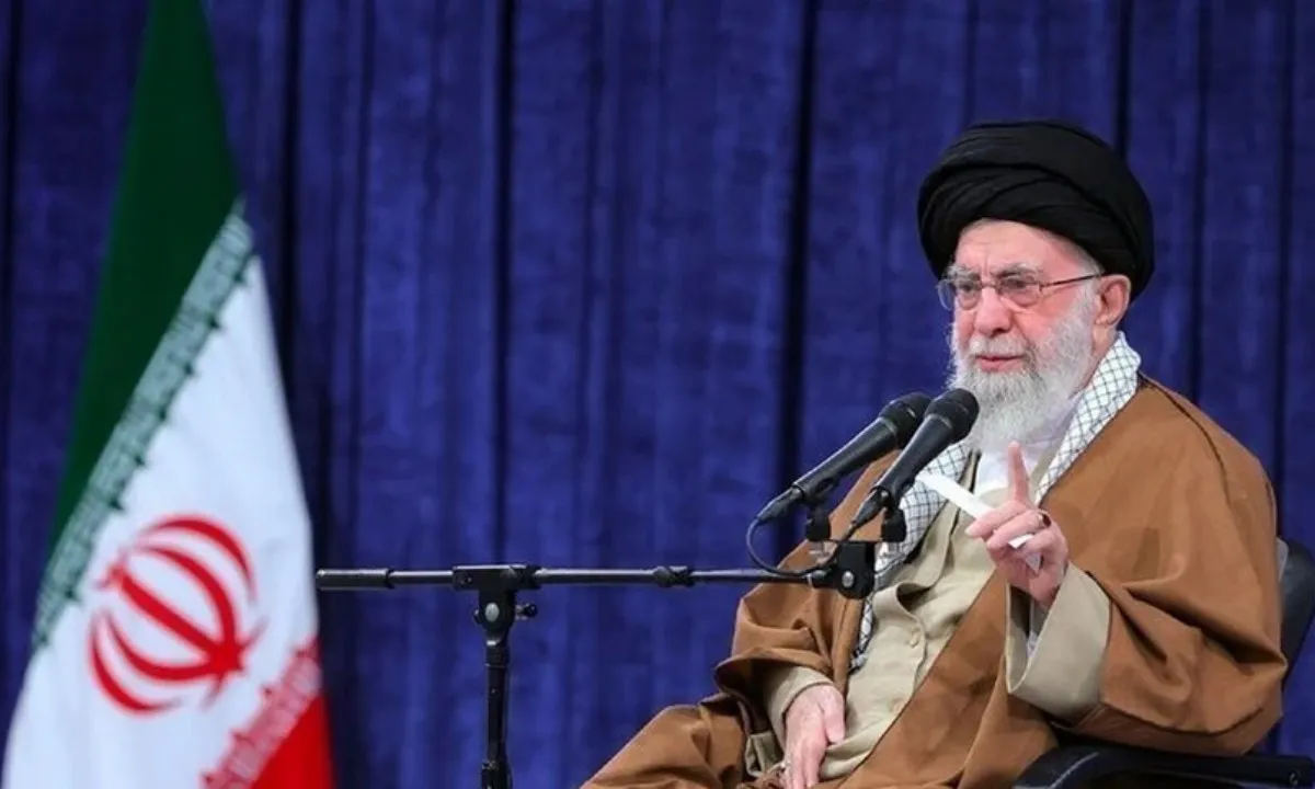 Iran khẳng định không nhượng bộ Mỹ về hạt nhân, đáp trả nếu bị tấn công thêm