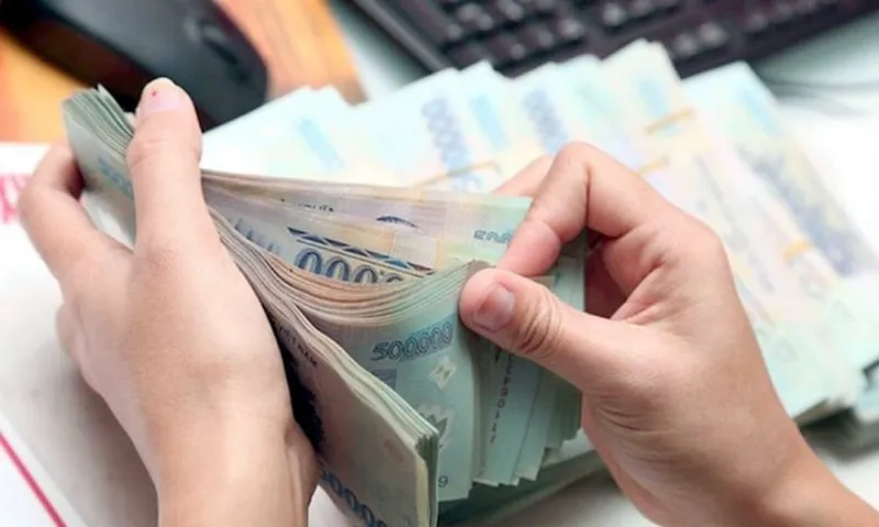 Chi trả chế độ cho cán bộ nghỉ việc trước 30/6