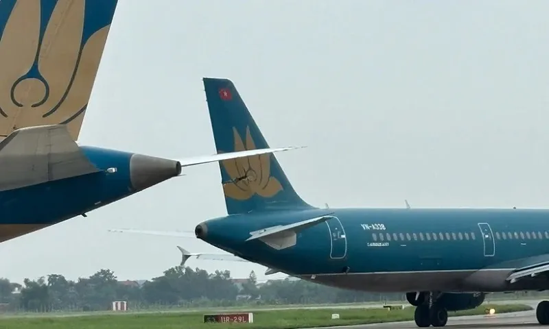 Cục Hàng không vào cuộc điều tra vụ hai máy bay va chạm ở Nội Bài