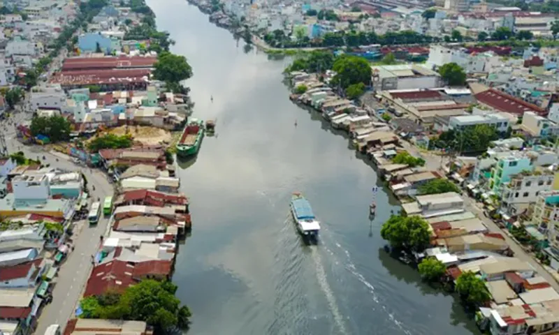 TP Hồ Chí Minh di dời gần 15.000 hộ ven kênh rạch