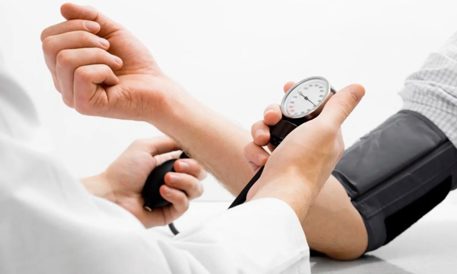 Những thực phẩm không tốt cho người cao huyết áp