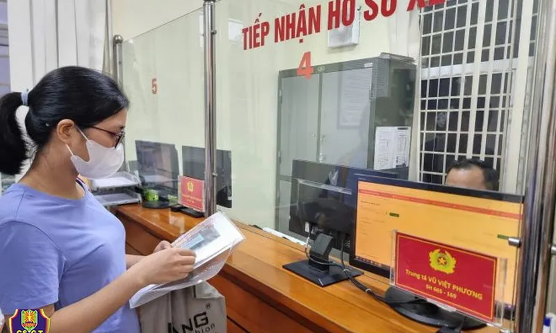 Từ ngày 1/7: Người dân có thể đăng ký xe tại công an xã