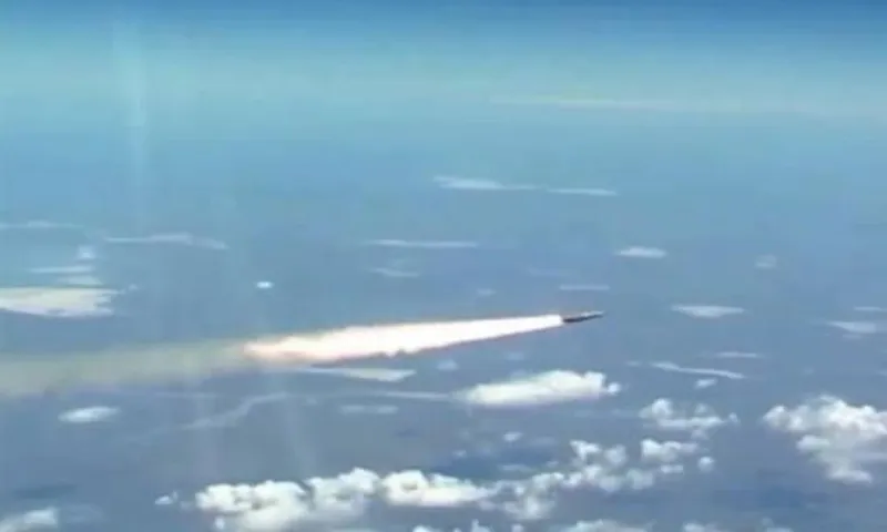 Nga mở đợt không kích lớn nhất vào Ukraine