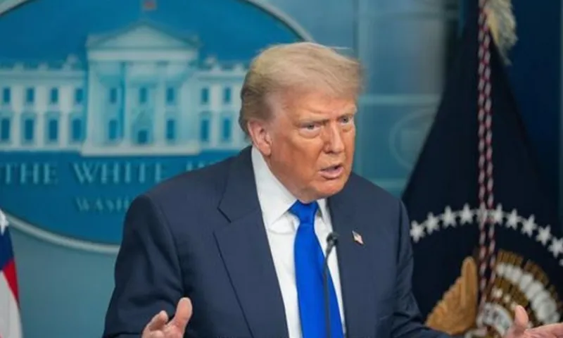 Mỹ đối mặt nhiều bất định trước hạn chót hoãn thuế