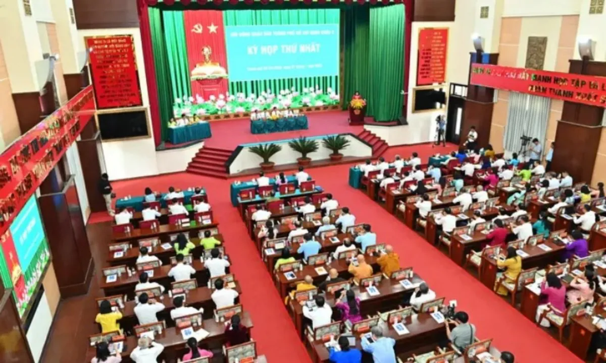 HĐND TPHCM khai mạc kỳ họp đầu tiên sau sắp xếp