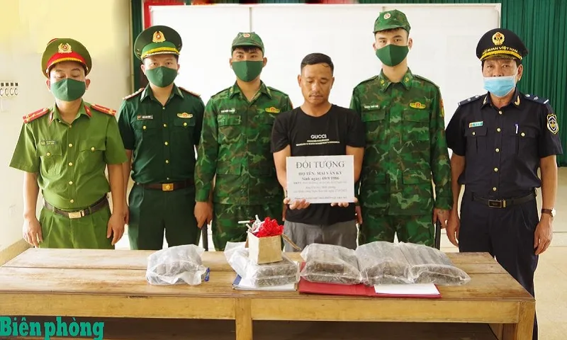 Thanh Hóa: Ngăn chặn kịp thời vụ vận chuyển 10kg vật liệu nổ dùng để đánh bắt hải sản trái phép