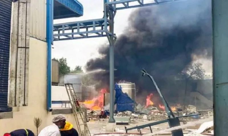 Ấn Độ: Nổ nhà máy hóa chất, hàng chục người thương vong 