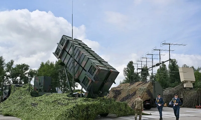 Bệ phóng tên lửa Patriot trưng bày tại địa điểm không công bố ở Ukraine Ảnh AFP