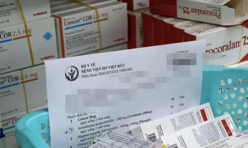 Chốt hạn bắt buộc kê đơn thuốc điện tử toàn bệnh viện