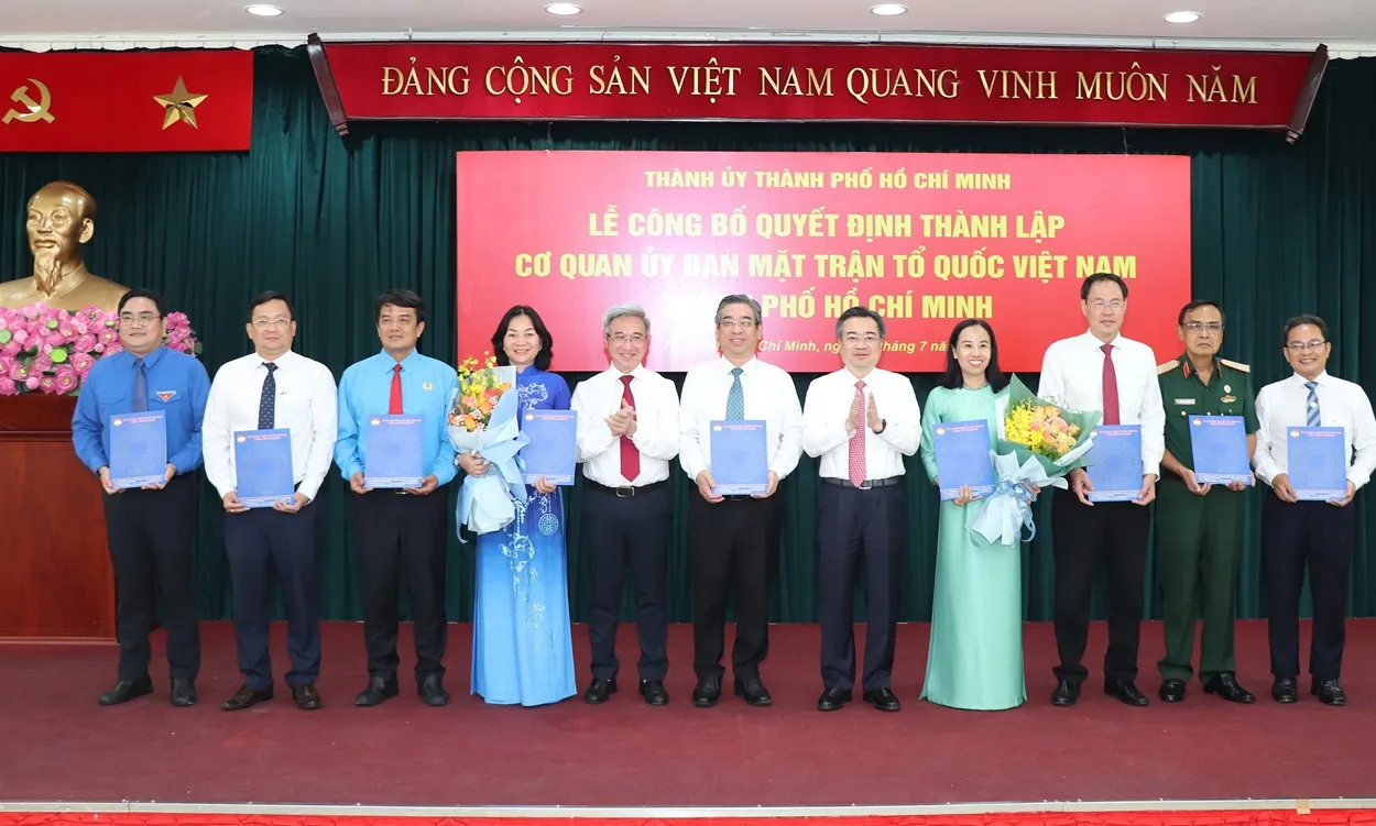 TPHCM công bố quyết định thành lập và nhân sự Ủy ban Mặt trận Tổ quốc Việt Nam thành phố