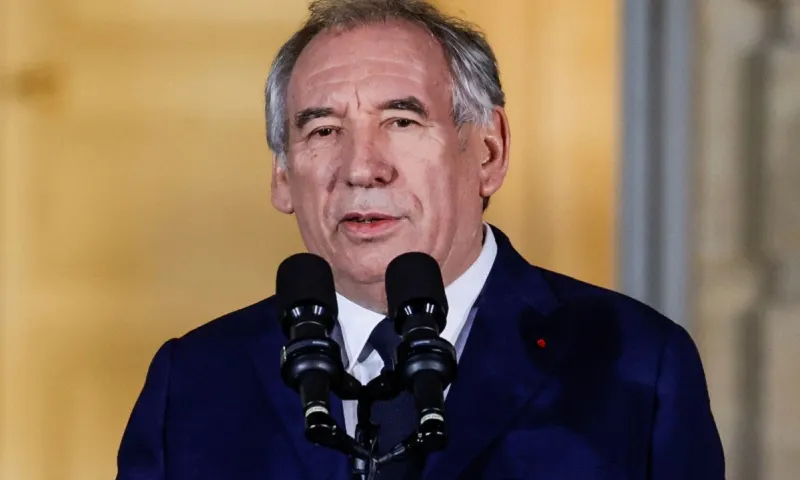 Pháp Tân Thủ tướng Pháp Francois Bayrou - Ảnh REUTERS