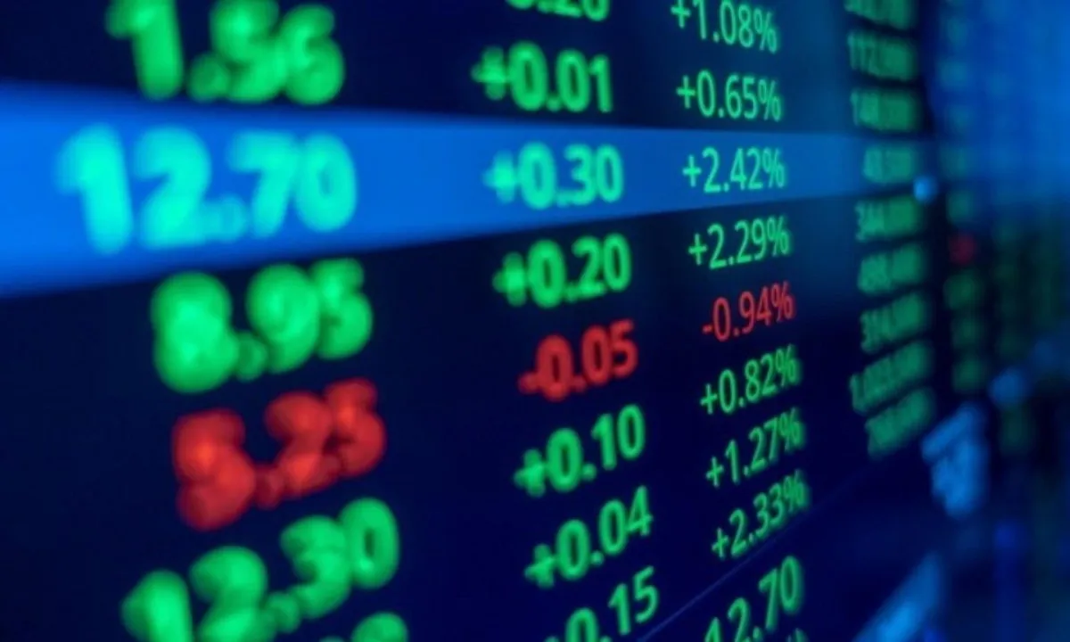 Chứng khoán Việt bứt tốc sau khi ông Trump nói đạt thỏa thuận với Việt Nam