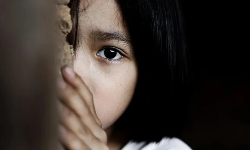 Tổng đài 111 tiếp nhận tố giác mua bán người