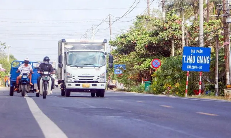 Cục Đường bộ yêu cầu rà soát, điều chỉnh biển chỉ dẫn sau sắp xếp đơn vị hành chính