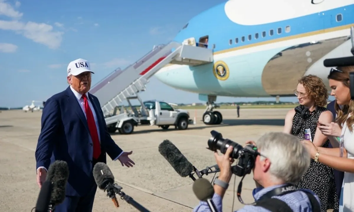 2025-07-03t213747z1277678344rc29ffap3e4mrtrmadp3usa-trump-1751601251041667591847
