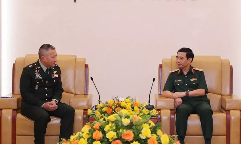 0507-viet-nam-thai-lan-quan-doi-2