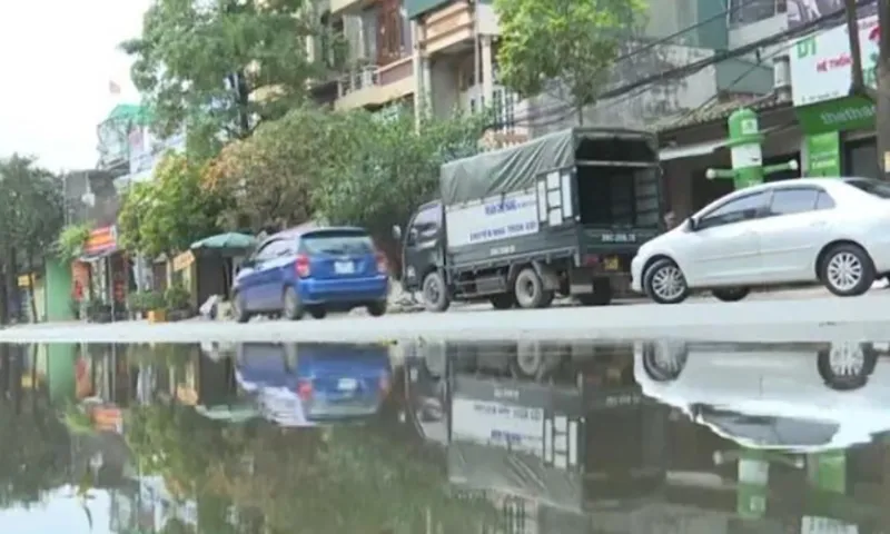 Tình trạng ngập lụt mỗi khi trời mưa trên quốc lộ 45 đoạn qua tỉnh Thanh Hóa - Ảnh minh họa