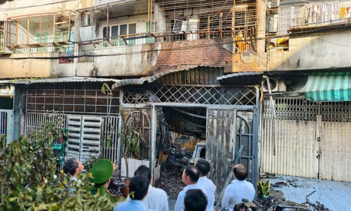 Thủ tướng yêu cầu khẩn trương điều tra vụ cháy tại cư xá Độc Lập