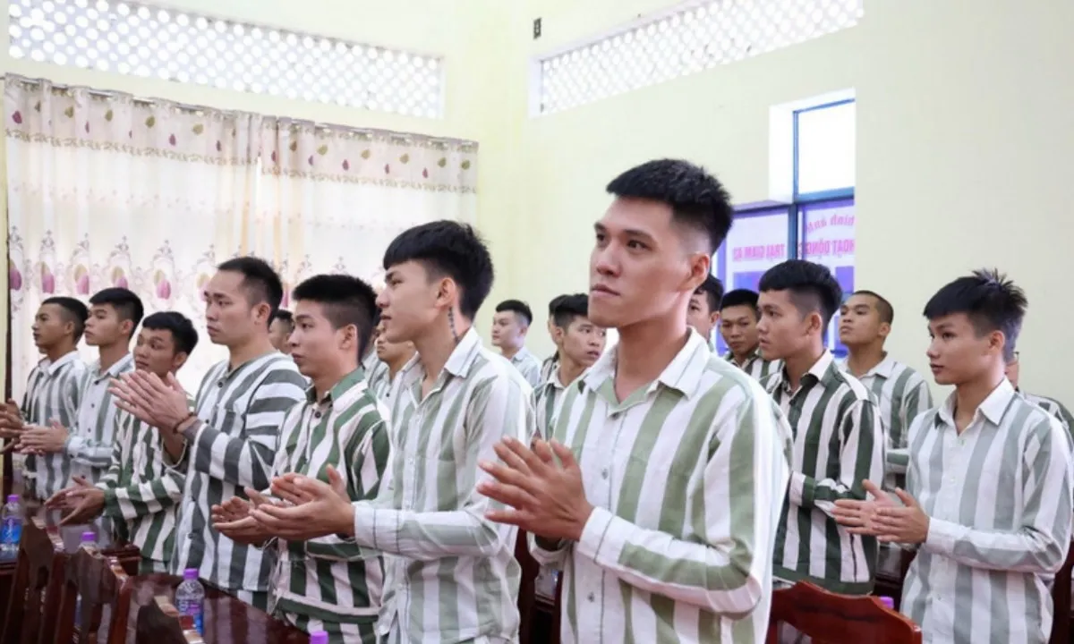 cong-bo-quyet-dinh-dac-xa-cua-chu-tich-nuoc-tai-trai-giam-a2-2