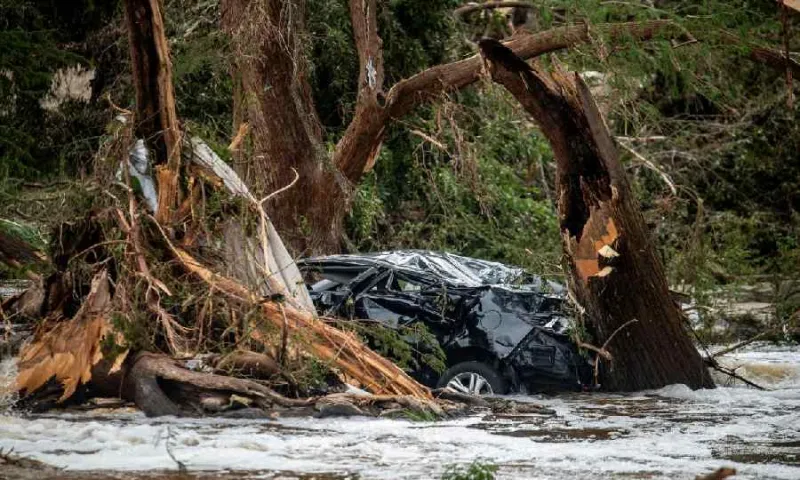 Lũ quét tàn phá Texas, 82 người thiệt mạng
