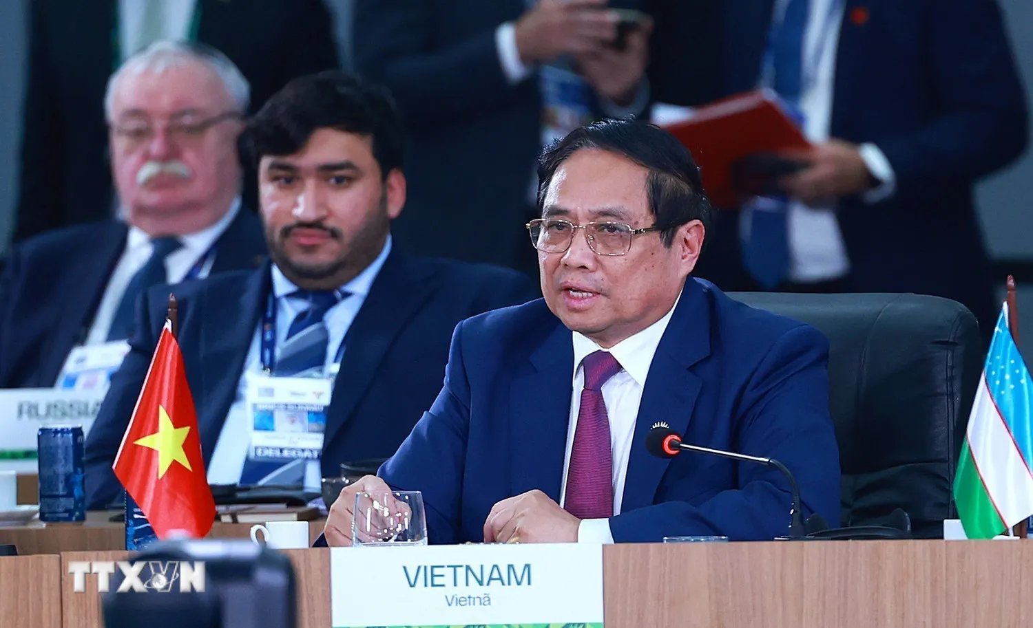 thu-tuong-phat-bieu-tai-phien-thao-luan-cap-cao-hoi-nghi-thuong-dinh-brics-mo-rong-2025-8134368-1