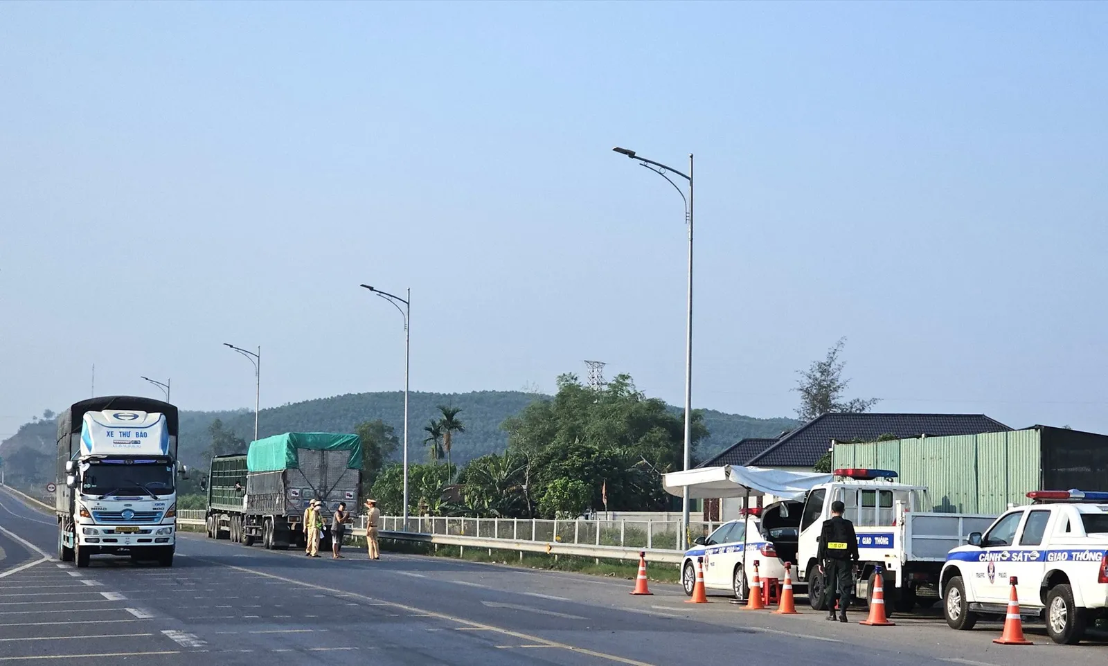 Phát hiện tài xế xe khách “mượn” danh đồng nghiệp để né phạt nguội