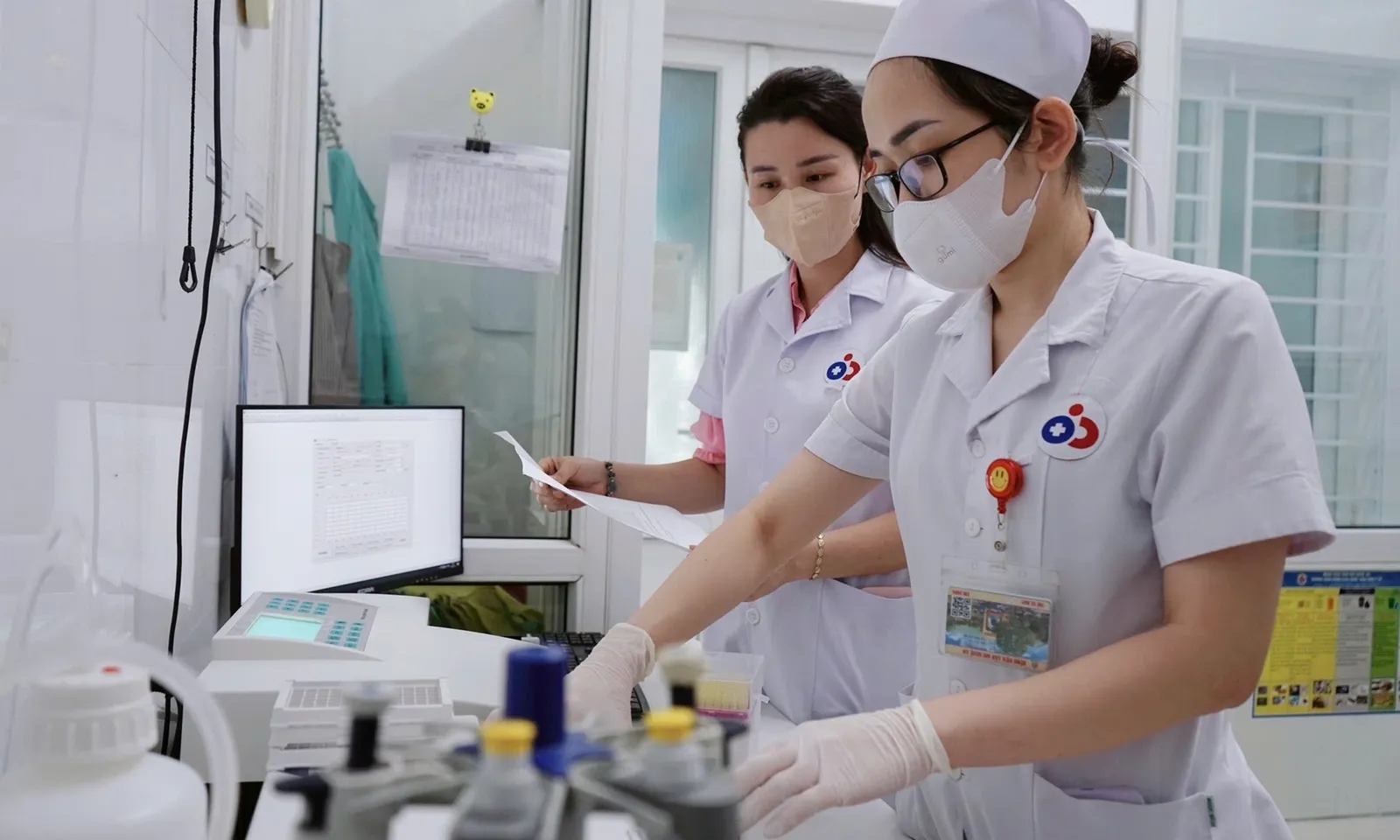 Hàng trăm trẻ em nhiễm giun, sán chó mèo, làm sao để phòng tránh?